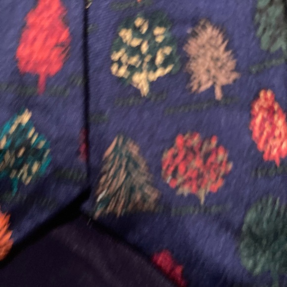 Vintage  “Autumn Trees” Alynn Neckwear tie - Picture 7 of 11